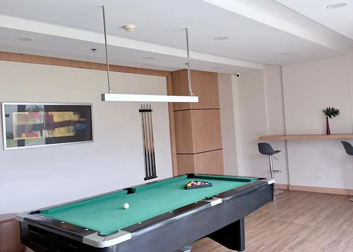 Jhra Cozy Condo, Modern In Marikina マニラ市